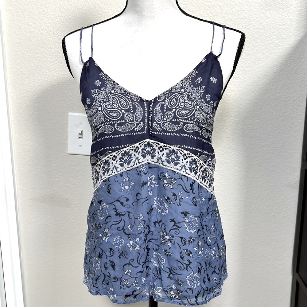 Beautiful NWT Lucky Brand top